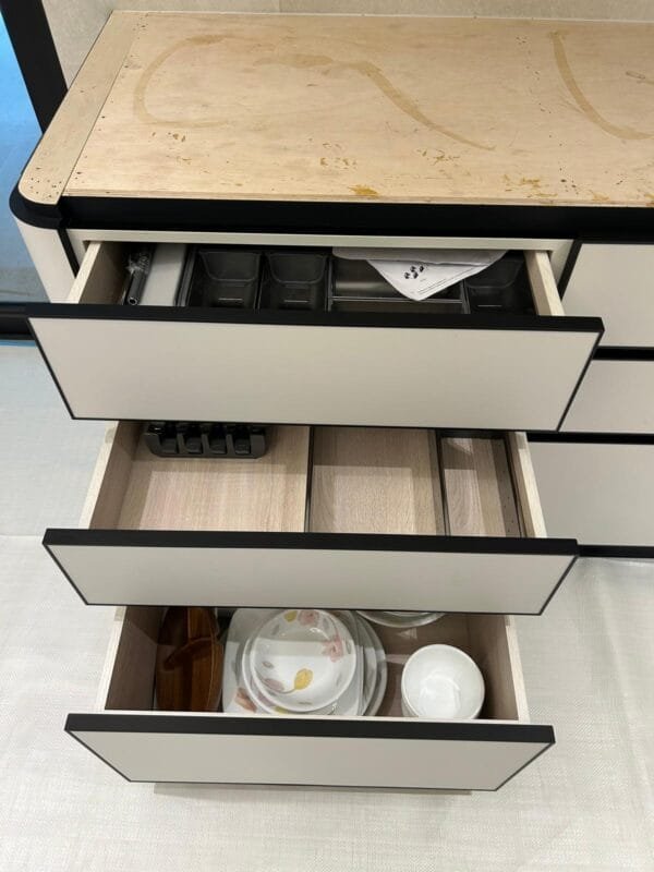 Aluminium Edge Banding – Durable, Sleek Furniture & Cabinet Edge Solution - Image 4