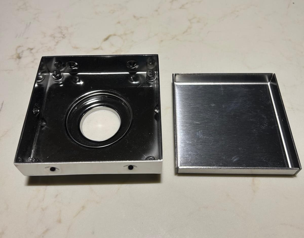 Stainless steel grating